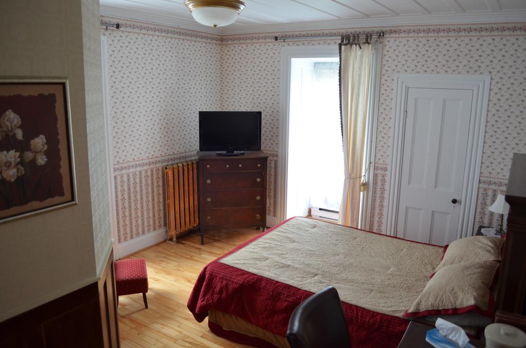 Auberge William Wakeham Gaspé Habitación foto