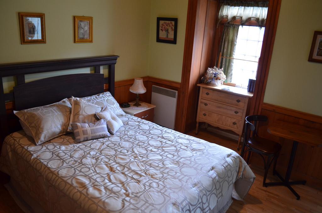 Auberge William Wakeham Gaspé Habitación foto