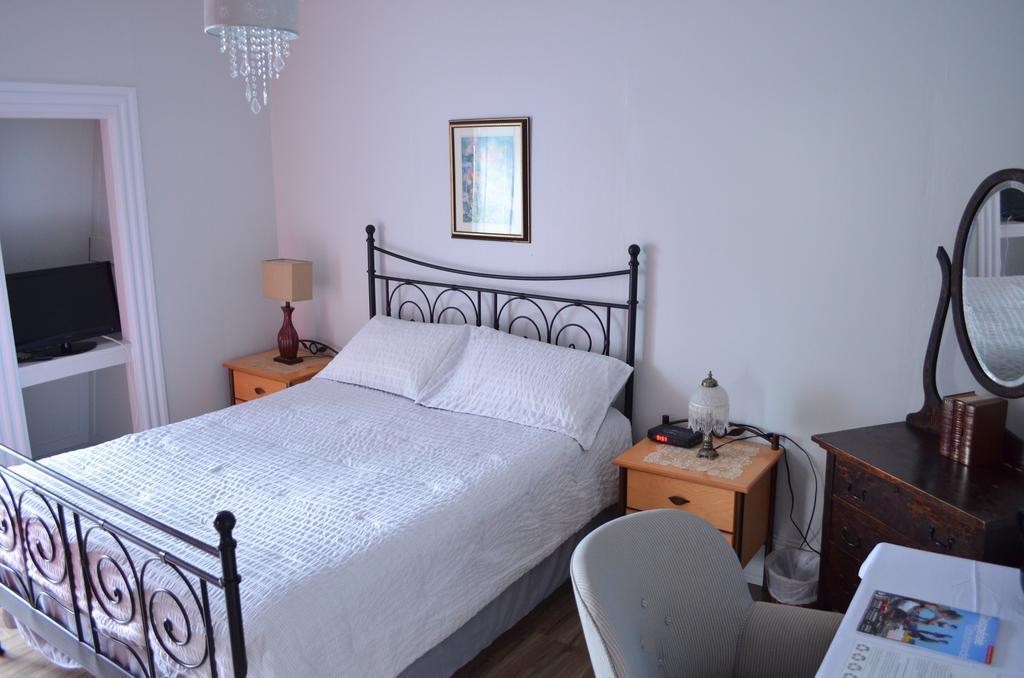 Auberge William Wakeham Gaspé Habitación foto
