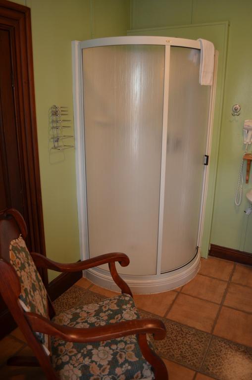 Auberge William Wakeham Gaspé Habitación foto
